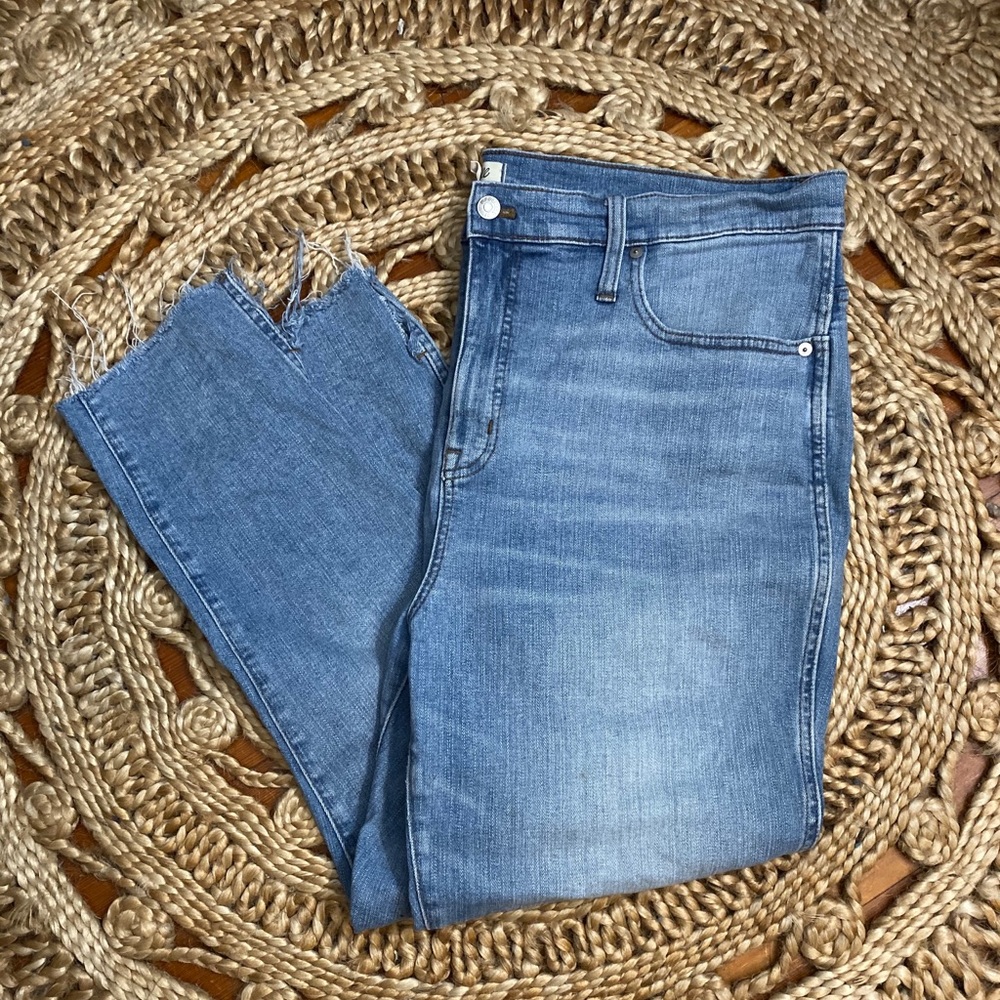 Madewell |  10”high rise skinny crop jeans